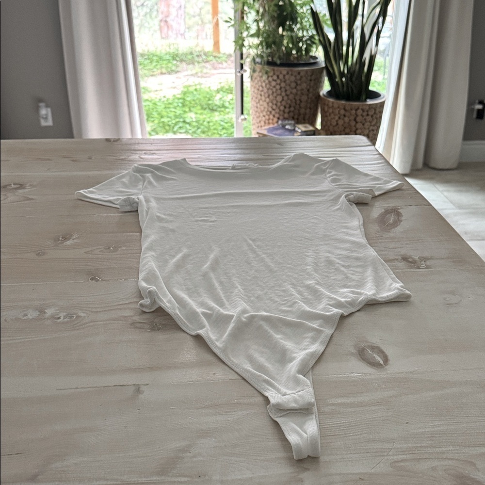 Classic white Women's bodysuit - Picture 4 of 5